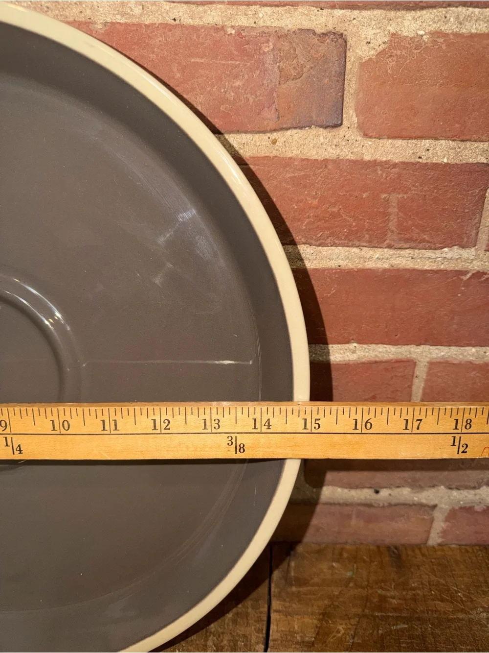 Pampered Chef Gray Ceramic Circular Serving Platter with Cream Rim, Bowl Holder